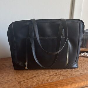Elegant Black Laptop Bag